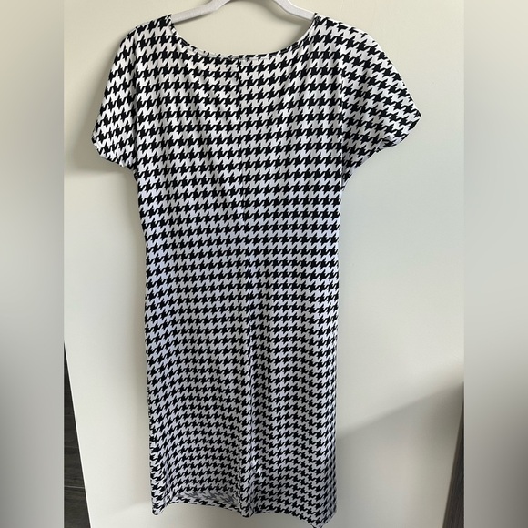 ❤️ Jules & Leopold Black and White Houndstooth Dress with Blue Bow - Picture 5 of 5
